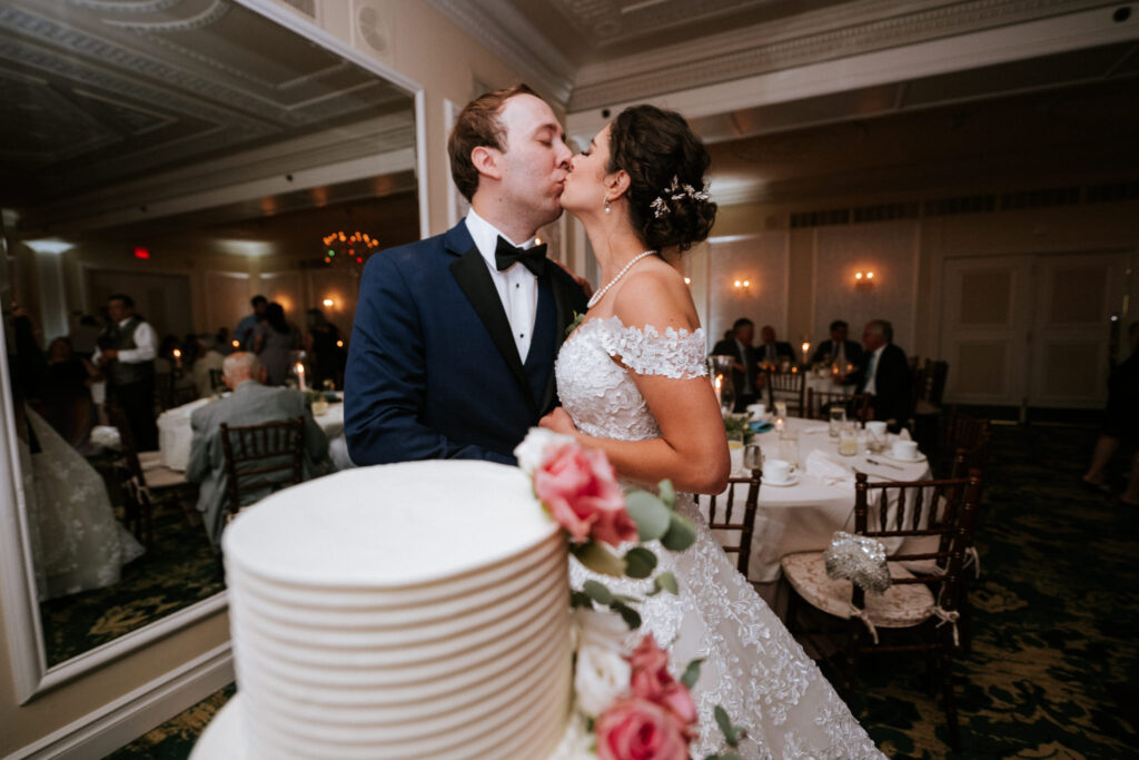 Kathleen and Tyler’s elegant Molly Pitcher Inn wedding captured by classic and creative eastern pennsylvania wedding photographer CSM Photography